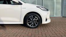 Toyota Yaris 1.5 Hybrid Design 5dr CVT Hybrid Hatchback